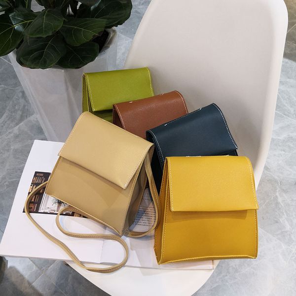 2020 new women's shoulder bag fashion shoulder bag niche wild small fresh messenger tide beauty essential
2020 new women's shoulder bag fashion shoulder bag niche wild small fresh messenger tide beauty essential