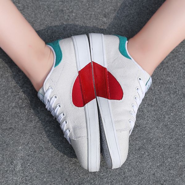 cedakeline couple's canvas board shoes women breathable walking shoes outdoor men casual new designer comfortable footwear, Black
cedakeline couple's canvas board shoes women breathable walking shoes outdoor men casual new designer comfortable footwear, Black