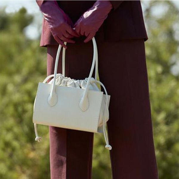 design korean drawstring women underarm bag women shoulder messenger bags handle handbags totes bag clutch purse 2020
design korean drawstring women underarm bag women shoulder messenger bags handle handbags totes bag clutch purse 2020