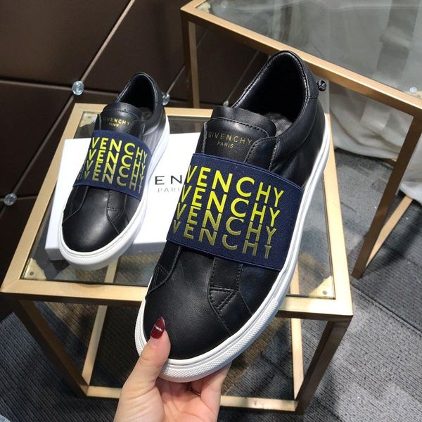 2020m high-end limited-edition leather elastic low-casual men's shoes, fashionable and comfortable sports shoes, wild flat loafers, Black
2020m high-end limited-edition leather elastic low-casual men's shoes, fashionable and comfortable sports shoes, wild flat loafers, Black