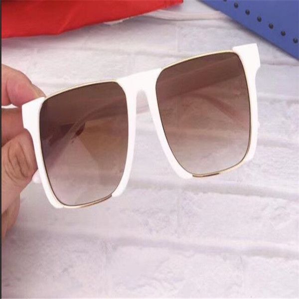 2020 new celebrity same style male and female couple sunglasses classic square fashion sunglasses unique design fine plate temples, White;black
2020 new celebrity same style male and female couple sunglasses classic square fashion sunglasses unique design fine plate temples, White;black