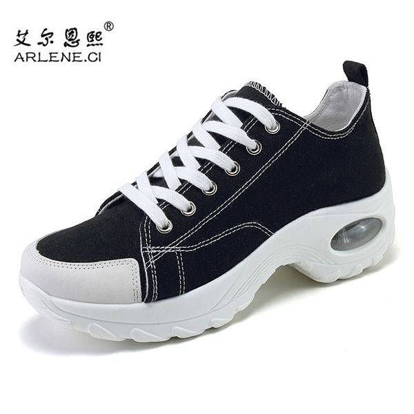 women running shoes lightweight platform sneakers woman air cushion outdoor sports shoes breathable mesh lace up canvas
women running shoes lightweight platform sneakers woman air cushion outdoor sports shoes breathable mesh lace up canvas