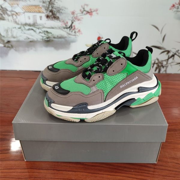 2020rd designer designs new leisure and entertainment hiking shoes, outdoor jungle adventure shoes, original packaging and box delivery, Black
2020rd designer designs new leisure and entertainment hiking shoes, outdoor jungle adventure shoes, original packaging and box delivery, Black