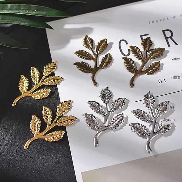 diy antique hair diy accessories pin hair accessories material 51*32 five-leaf glossy branch metal flower slice, Silver
diy antique hair diy accessories pin hair accessories material 51*32 five-leaf glossy branch metal flower slice, Silver