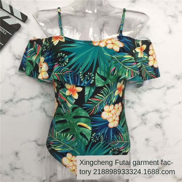 bgral one-piece triangle conservative women's ruffled one-shoulder large size one-piece triangle conservative women's swimsuit ruf, White;black 
bgral one-piece triangle conservative women's ruffled one-shoulder large size one-piece triangle conservative women's swimsuit ruf, White;black