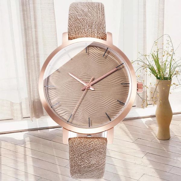 2020 dress women watches fashion bracelet leather wristwatch for ladies watch relogio reloj montre femme gold clock, Slivery;brown
2020 dress women watches fashion bracelet leather wristwatch for ladies watch relogio reloj montre femme gold clock, Slivery;brown