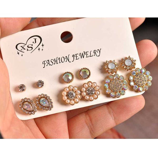 new fashion women's jewelry wholesale girls birthday party pearl ear studs beautiful mix-and-match 6 pairs /set earrings gift, Golden;silver
new fashion women's jewelry wholesale girls birthday party pearl ear studs beautiful mix-and-match 6 pairs /set earrings gift, Golden;silver