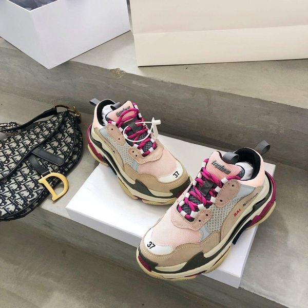 2020my mens designer shoes running sneakers monogram flowers rubber outsole casual sneakers mens jogging shoelaces original box packaging, Black
2020my mens designer shoes running sneakers monogram flowers rubber outsole casual sneakers mens jogging shoelaces original box packaging, Black