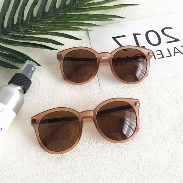 new fashion round frame sun fashion web red glasses men's and women's sunglasses korean sunglasses, White;black
new fashion round frame sun fashion web red glasses men's and women's sunglasses korean sunglasses, White;black