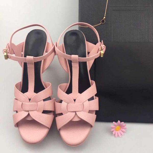 2020 black bottom fashion high heels for women party wedding triple black white yellow pink bowknot spikes pointed toes pumps dress shoes
2020 black bottom fashion high heels for women party wedding triple black white yellow pink bowknot spikes pointed toes pumps dress shoes