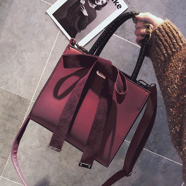 new velvet bow handbags women messenger crossbody bags 2020 fashion casual totes ladies shoulder bags clutches female purse
new velvet bow handbags women messenger crossbody bags 2020 fashion casual totes ladies shoulder bags clutches female purse