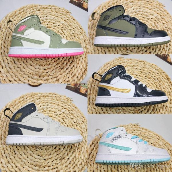 travis scott 1s baby kids basketball shoes designer mid jack sneakers children sports shoes boy girl toddler trainer running shoes, White;red
travis scott 1s baby kids basketball shoes designer mid jack sneakers children sports shoes boy girl toddler trainer running shoes, White;red