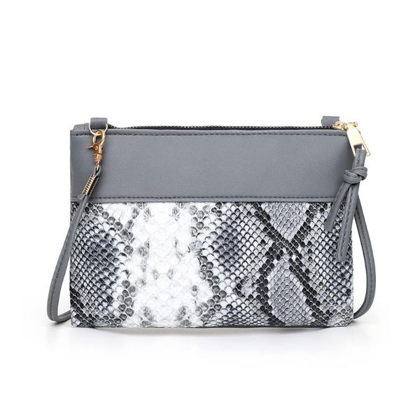 women shoulder bag fashion snake print crossbody handbag women pu leather splicing small purse retro ladies shoulder bags
women shoulder bag fashion snake print crossbody handbag women pu leather splicing small purse retro ladies shoulder bags