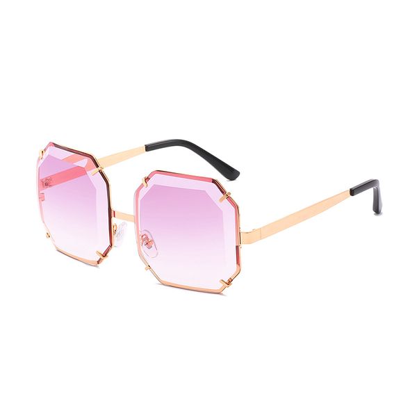 2020 oversize square women suglasses fashion brand design plastic material lenses 1740 uv400 protection eyewear, White;black
2020 oversize square women suglasses fashion brand design plastic material lenses 1740 uv400 protection eyewear, White;black