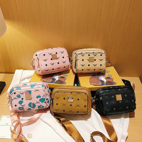 lwl1q small square high small square mobile phone quality women's broadband shoulder messenger ins trend minority women's bag mobi
lwl1q small square high small square mobile phone quality women's broadband shoulder messenger ins trend minority women's bag mobi