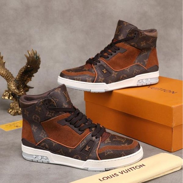 98 men's designer casual sports shoes, luxury trendy travel casual shoes, sports shoes. fast delivery in original box packaging, Black
98 men's designer casual sports shoes, luxury trendy travel casual shoes, sports shoes. fast delivery in original box packaging, Black