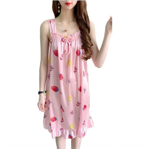 2020 new women's summer nightgown ice silk loose large size silk thin sling home clothes pajamas sling pajamas single skirt home wear, Blue;red
2020 new women's summer nightgown ice silk loose large size silk thin sling home clothes pajamas sling pajamas single skirt home wear, Blue;red