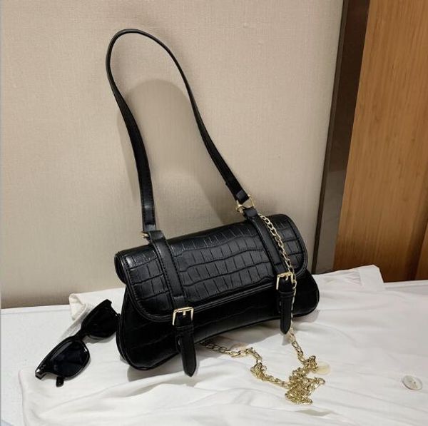 2020 designer women handbags shoulder bags pu chain bag ladies evening bag small totes crossbody
2020 designer women handbags shoulder bags pu chain bag ladies evening bag small totes crossbody
