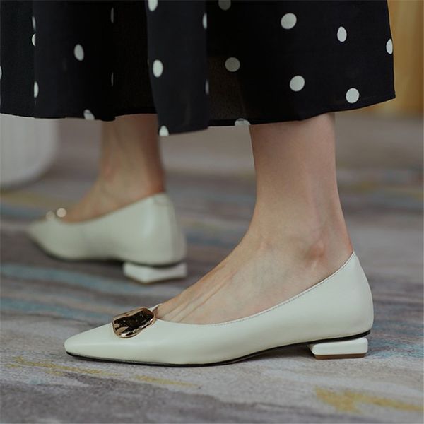 2020 autumn genuine leather shoes women flat slip on casual office shoes for women oxford high quality, Black
2020 autumn genuine leather shoes women flat slip on casual office shoes for women oxford high quality, Black