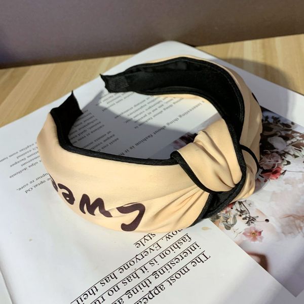 hair accessories for women korea's new high-grade headband pure color cloth hand knotted wide border letter hair accessories wholesale, Silver
hair accessories for women korea's new high-grade headband pure color cloth hand knotted wide border letter hair accessories wholesale, Silver