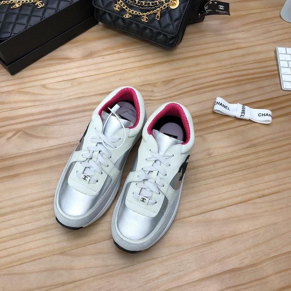 new high-end ladies casual shoes fashion wild ladies sports shoes outdoor travel shoes original box packaging fast delivery, Black
new high-end ladies casual shoes fashion wild ladies sports shoes outdoor travel shoes original box packaging fast delivery, Black
