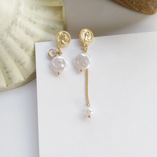 глава барокко стиль серьга сладкие pearl серьга персонализированного asymmetric серьга, Golden
глава барокко стиль серьга сладкие pearl серьга персонализированного asymmetric серьга, Golden