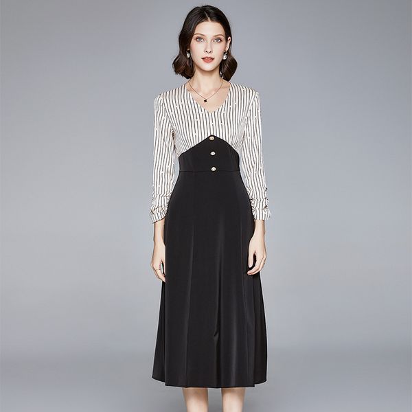 casual dresses women floral 2021 summer black white striped v neck full long office work beach boho plus size dress elegant, Black;gray
casual dresses women floral 2021 summer black white striped v neck full long office work beach boho plus size dress elegant, Black;gray