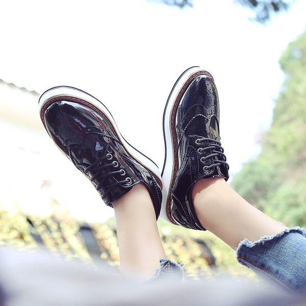 2020 spring and autumn ladies single shoes new round head with thick platform casual lace ladies platform shoes, Black
2020 spring and autumn ladies single shoes new round head with thick platform casual lace ladies platform shoes, Black
