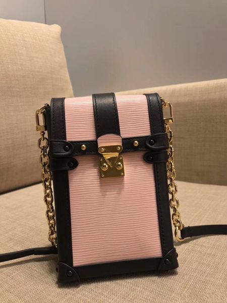ladies mobile phone bag designer crossbody mobile phone bag metal chain strap pochette trunk verticale women iconic bags m63913
ladies mobile phone bag designer crossbody mobile phone bag metal chain strap pochette trunk verticale women iconic bags m63913
