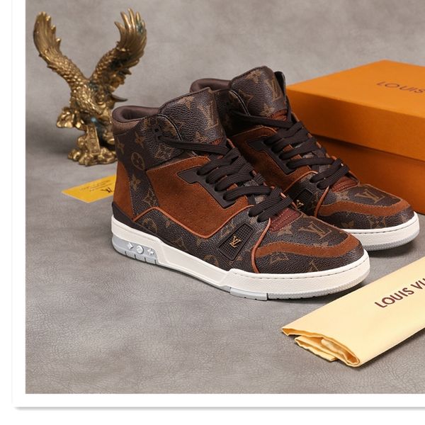 085 men's designer casual sports shoes, luxury trendy travel casual shoes, sports shoes. fast delivery in original box packaging, Black
085 men's designer casual sports shoes, luxury trendy travel casual shoes, sports shoes. fast delivery in original box packaging, Black