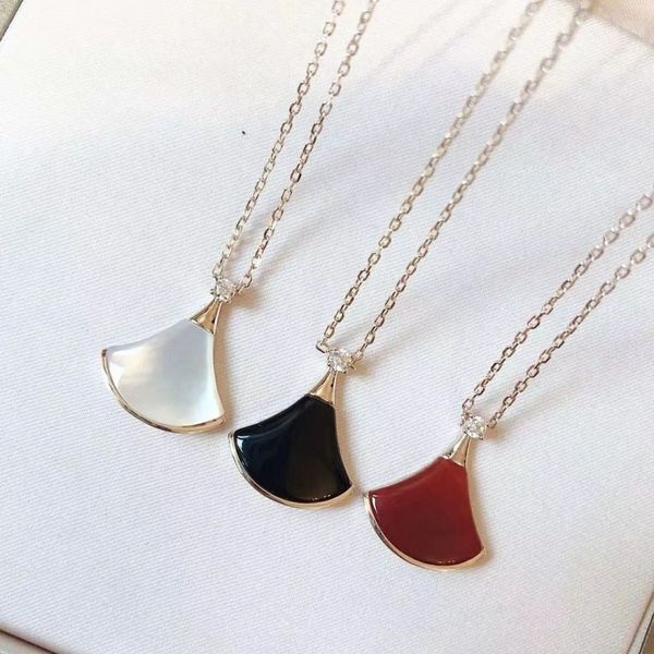 925 sterling silver necklace female tide net red white mother of pearl fan-shaped red skirt ins niche fan sense clavicle chain necklace
925 sterling silver necklace female tide net red white mother of pearl fan-shaped red skirt ins niche fan sense clavicle chain necklace