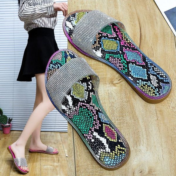 women's 2020 summer and sandals new all-match casual flat bottom low heel bright face large size sandals
women's 2020 summer and sandals new all-match casual flat bottom low heel bright face large size sandals