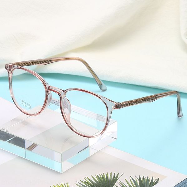 tr90 new korean round light transparent frame metal pin leg myopia myopia glasses glasses frame for men and women, Silver
tr90 new korean round light transparent frame metal pin leg myopia myopia glasses glasses frame for men and women, Silver