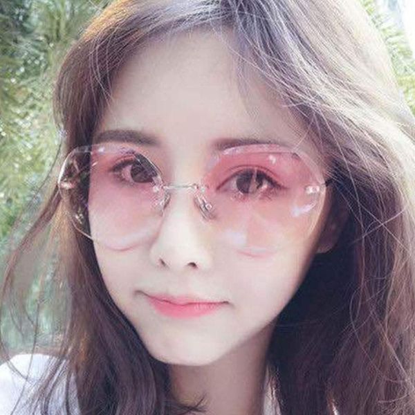 polygon frameless colorful trimming sunglasses women retro uv protection elegant frameless female sunglasses, White;black
polygon frameless colorful trimming sunglasses women retro uv protection elegant frameless female sunglasses, White;black