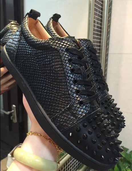 luxurious --junior man red bottom sneakers black spikes knife cut python leather leisure flats women casual walking leisure trainer footwear
luxurious --junior man red bottom sneakers black spikes knife cut python leather leisure flats women casual walking leisure trainer footwear