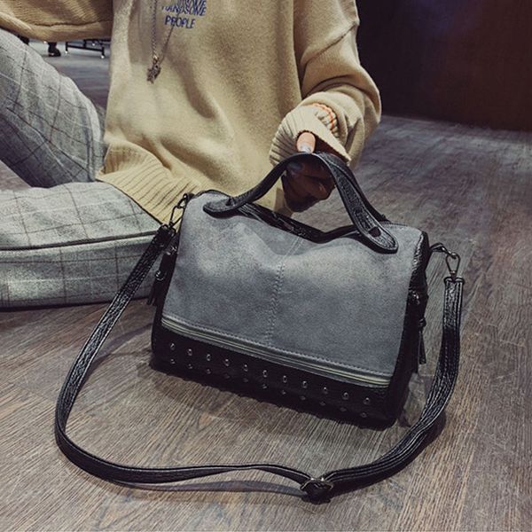 retro rivet pu leather handbags for women's 2020 fashion shoulder bag crossbody bags large capacity ladies travel messenger bags
retro rivet pu leather handbags for women's 2020 fashion shoulder bag crossbody bags large capacity ladies travel messenger bags