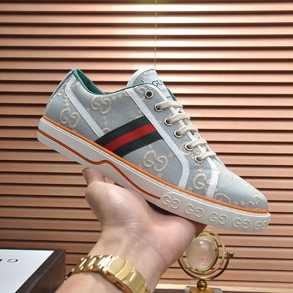 men shoes sneakers breathable design men shoes running outdoor footwears with origin box mens tennis 1977 sneaker luxury style zapatos, Black
men shoes sneakers breathable design men shoes running outdoor footwears with origin box mens tennis 1977 sneaker luxury style zapatos, Black