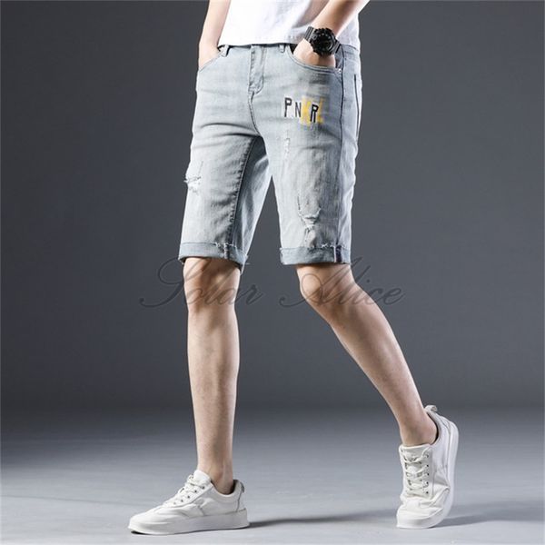men's jeans 2021 summer mid-waist straight denim shorts stretch print ripped light blue knee length
men's jeans 2021 summer mid-waist straight denim shorts stretch print ripped light blue knee length