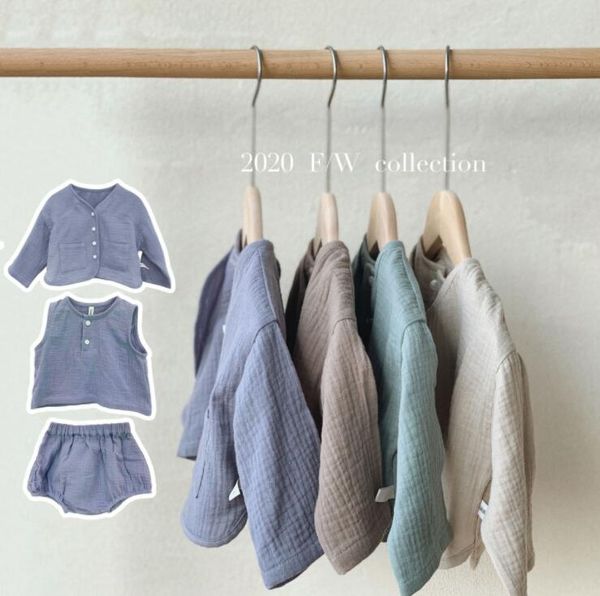 2020 new arrival baby girls boys 3 pcs set coat+vest+shorts autumnr cotton linen fashion babys suits 6-24 month, White
2020 new arrival baby girls boys 3 pcs set coat+vest+shorts autumnr cotton linen fashion babys suits 6-24 month, White