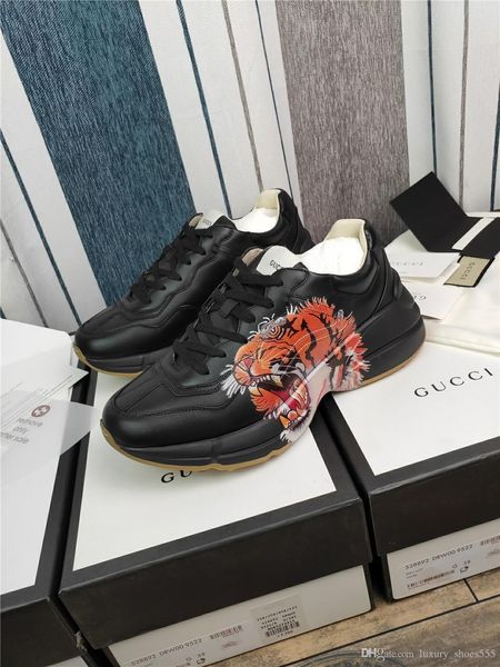 r luxury leather casual sneakers, stylish rhyton sneakers, comfortable platform, size 35-45 (with original box),ff
r luxury leather casual sneakers, stylish rhyton sneakers, comfortable platform, size 35-45 (with original box),ff