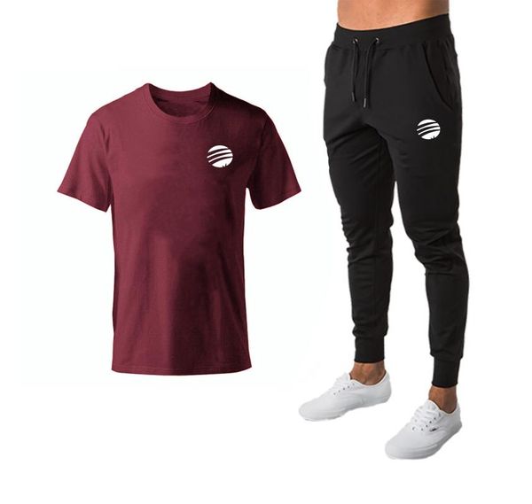 2020 sport suit men sweatshirt brand quick dry tracksuit men two piece t-shirt+trousers running set leisure jogging tracksuit, Black;blue
2020 sport suit men sweatshirt brand quick dry tracksuit men two piece t-shirt+trousers running set leisure jogging tracksuit, Black;blue