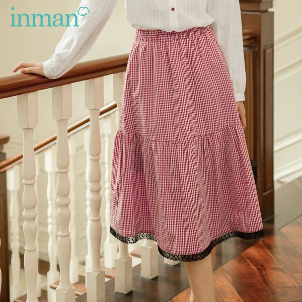skirts inman 2021 autumn arrival school academic style retro plaid elastic high waist a line flower swing decoration skirt, Black
skirts inman 2021 autumn arrival school academic style retro plaid elastic high waist a line flower swing decoration skirt, Black