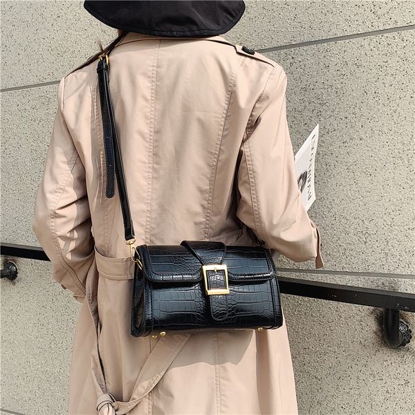 2020 new ladies shoulder bag korean style small square bag fashion solid color portable crossbody
2020 new ladies shoulder bag korean style small square bag fashion solid color portable crossbody