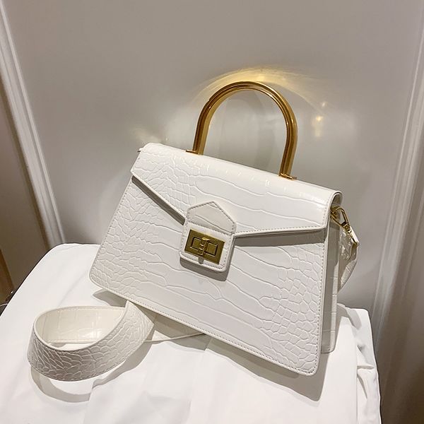 crocodile pattern pu leather crossbody bag 2020 with metal handle women shoulder handbags wide shoulder strap messenger bags new
crocodile pattern pu leather crossbody bag 2020 with metal handle women shoulder handbags wide shoulder strap messenger bags new