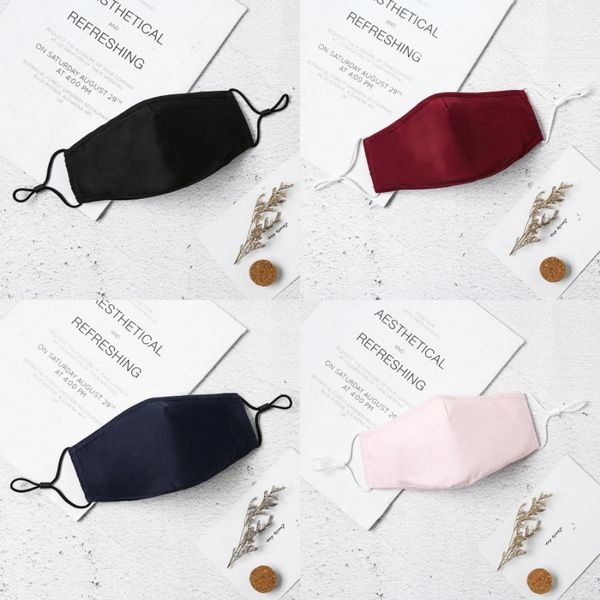 zkgf face mask 3ply 50 1pcs non woven mouth masks home use dust breathing designer printed facemask black blue he45 #309#581
zkgf face mask 3ply 50 1pcs non woven mouth masks home use dust breathing designer printed facemask black blue he45 #309#581