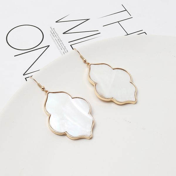 zwpon fashion morocco zinc alloy abalone shell wood snakeskin earrings simple geometric i abalone earrings for woman jewelry, Silver
zwpon fashion morocco zinc alloy abalone shell wood snakeskin earrings simple geometric i abalone earrings for woman jewelry, Silver
