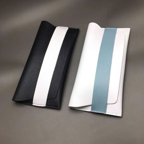 2019 new black white soft bag leather suitcase sun sunglasses box portable sunglasses leather box, Blue
2019 new black white soft bag leather suitcase sun sunglasses box portable sunglasses leather box, Blue