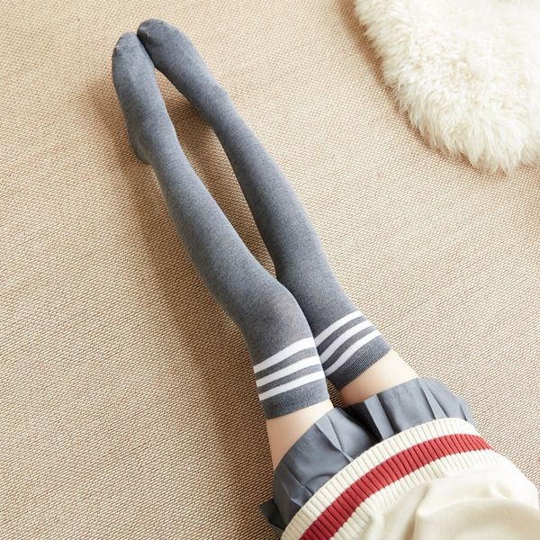 harajuku female long and stockings and korean knee-high three-bar striped medium socks student skateboard football socks female, Pink;yellow
harajuku female long and stockings and korean knee-high three-bar striped medium socks student skateboard football socks female, Pink;yellow