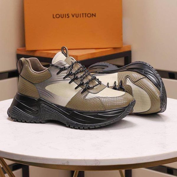 2020 men shoes casual luxury run away pulse sneaker mens shoes chaussures pour hommes vintage luxury design leather big size fast ship
2020 men shoes casual luxury run away pulse sneaker mens shoes chaussures pour hommes vintage luxury design leather big size fast ship