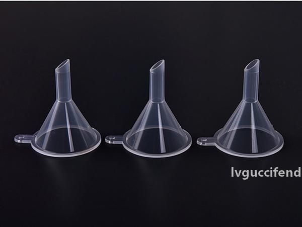 100pcs travel plastic mini small funnels for perfume liquid essential oil splitter filling empty bottle packing tool transparent
100pcs travel plastic mini small funnels for perfume liquid essential oil splitter filling empty bottle packing tool transparent